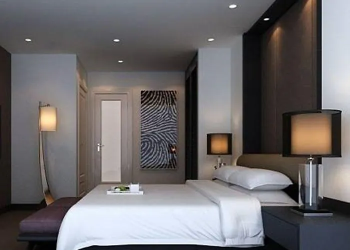 Phu Nhuan Hotel