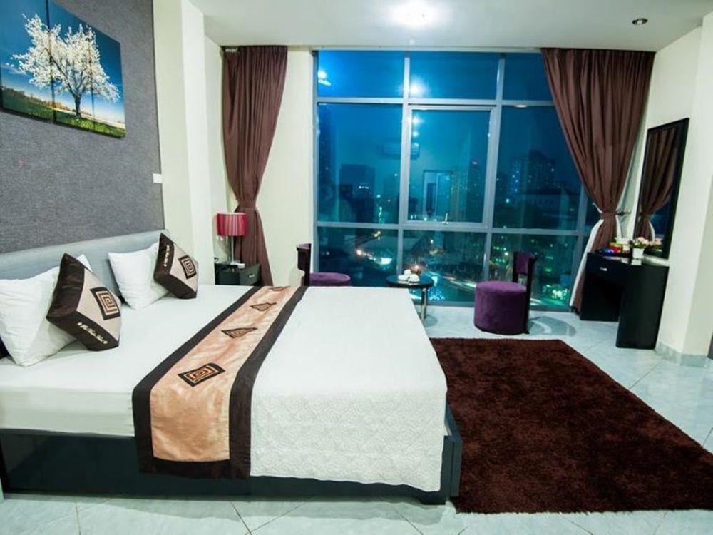 Phu Nhuan 3*